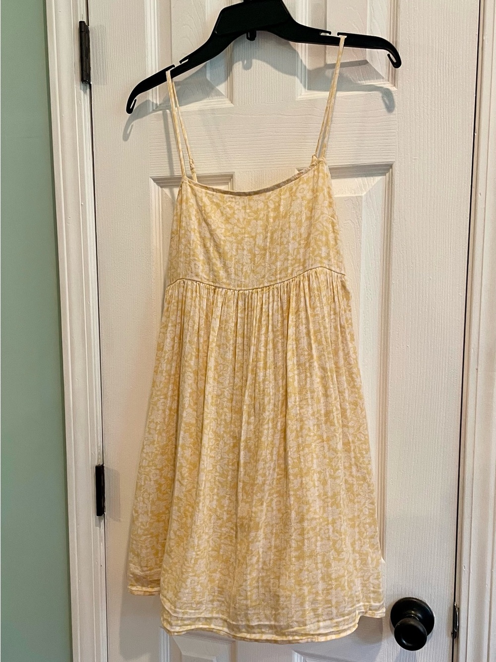 American Eagle Floral Sundress | Women’s Medium | Yellow Cotton Blend